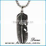 Dainty Simple Gold 925 Sterling Silver Feather Pendant Neckalce thumbnail-4
