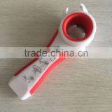 2016 Amazon Hot Selling Plastic Cheap Beer Bottle Openers Custom Bottle Opener thumbnail-1