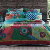 Bold and Abstract Style Quilt Cover thumbnail-3