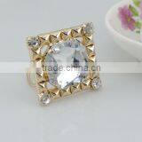 Fashionable Big Diamond Crystal Square Shape Metal Alloy Napkin Ring thumbnail-1