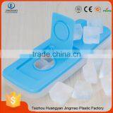 BPA-Free Custom Ice Cube Tray With Lid thumbnail-4