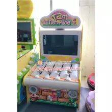 Guangdong Zhongshan Tai Le Play Children's Indoor Video Game Ball Throwing Machine Ball Shooting Machine Stubborn Mouse Climbing Tree New Recreational Equipment Sheet Metal High-definition Screen thumbnail-3