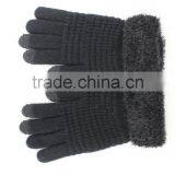 Winter Warm Touchscreen Glove With Three Conductive Fingertips for Smart Phone thumbnail-1