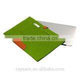 Green Color Felt Laptop Sleeve Button Close Notebook Bag For Protecting thumbnail-5