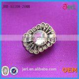 Wholesale Bulk Metal Crystal Rhinestone Fashion Button Rhinestone Button for Wedding thumbnail-2
