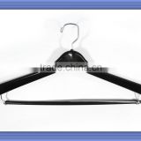 18" Plastic black suits and pants hanger with locking bar