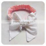 Wholesale Lovely Pom Pom Headband In Plain Pale Pink thumbnail-4