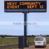 Customized traffic display outdoor moving sign LED transportable LED signs