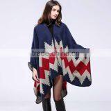 2017 New Western Wind Women Scarf Hand-sewn Twill Jacquard Imitated Cashmere Material Printed Women Cloak thumbnail-4