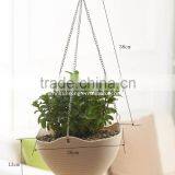 Plastic Hanging Flowerpot With Metal Chain Hanger thumbnail-3