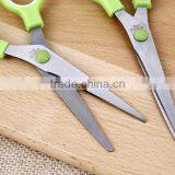 Newest Fashional Colorful Ball Pat Shape Stainless Steel Blade Rubber and Plastic Scissors thumbnail-4