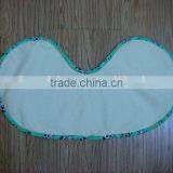 Burper Shoulder Bib thumbnail-1