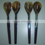 High Quality Best Selling Yellow Buffalo Horn Salad Spoon Set Made in Viet Nam thumbnail-1