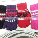 Jacquard Wool Gloves thumbnail-2