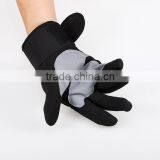 Heated Gloves and Socks Heated Gloves thumbnail-5