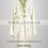 Top Hotel Cheap White and Simple Breathable Cool Towel Material Bathrobe thumbnail-1