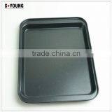 47136 Bakeware Nonstick Rectangular Cake Pan thumbnail-2