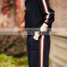 Женский спортивный костюм из cashmere для дома: простой вязаный свитер и штаны джоггеры thumbnail-5