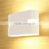 Concise and Modern Aluminum Bedroom Wall Lamp