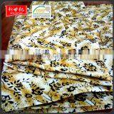 China Manufacturer Make to Order 30*30 68*68 115gsm Printed Spun Rayon Fabrics thumbnail-1