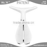 Mini Handheld Hot Sale Electric Neck And Shoulder Massager With Vibrating and Accupunture thumbnail-5