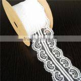African Wholesale 100%Polyester White Lace Fabric thumbnail-3