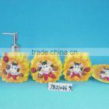 Lovely Kids Ceramic Bathroom Accessory Sets With Chrysanthemum Shape thumbnail-1
