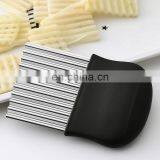 Hot Selling Cooking Tool Plastic Handle Stainless Steel Sharp Blade Ripple Potato Chip Potato Slicer Potato Cutter Knife thumbnail-4
