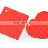 Home Decoration Pieces Heart Shaped Honeycomb Silicone Mat thumbnail-6