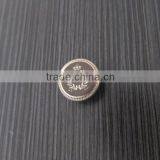 Unique Hidden Hole Small Button Plastic Button thumbnail-3