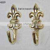 Cloth Hook With Polish thumbnail-1