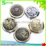 Vintage Bronze Hollow Out Logo Mirror Fancy Decorative Folding Compact Mirror thumbnail-4