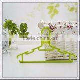 Cheap Wholesale Best Quality Plastic Hanger Cloth Hanger for Adult Size in Factory Price thumbnail-2