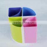 China Supplier Customized Colorful Plastic Multifunction Pen Holder thumbnail-4