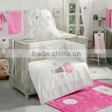Hot Sale 100% Cotton fashion embroidery design with applique with baby bedding set