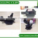 auto clips for toggling leather