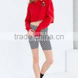 Mgoo Customize Women's Red Cropped Hoodie Sweatshirt Relaxed Fit Ribbed Cuff Long Sleeves Cotton Fleece Hoodies thumbnail-3