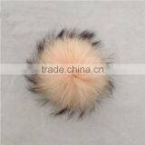 Myfur Wonderful Full Round Real Raccoon Fur Made Dyed Wholesale Fur Pom Poms thumbnail-1