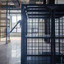 Electric Lift Truck for Warehouse With Outdoor Platform Mover Functionality thumbnail-3