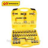 32 PCS Socket Wrench Set