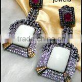Antique Style White Earrings thumbnail-1