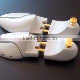 Wooden Shoe Trees thumbnail-1