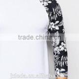 Men Muscle Fit Floral Pattern Print Contrast Long Raglan Sleeve White T-shirt OEM Custom thumbnail-3