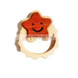 Eco Organic Smile Star holding Ring Wooden Rattle Toys для младенцев