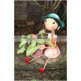 Girl With Pot thumbnail-1