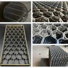 Hexmesh Stainless Steel 410 Bonding Hole Hexmesh Lance Tabs Hexagonal Mesh , for Fix Refractory Materials for FCC Units in Refineries thumbnail-2