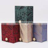 2017 Classical Cotton Jewelry Packaging Bangle Box With Wood Button thumbnail-2