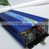 Cheap Car Use Intelligent 2000W 12V 220V Home Use Small Solar Power Inverter thumbnail-2