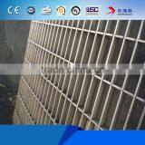 China Factory Cheap Price Plain Type / I-shape / Serrated Steel Bar Grate / Hot Dipped Galvanized Steel Grating Plate thumbnail-2