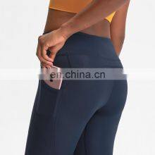 High Waisted Crotchless Yoga Leggings Scrunch Butt Lifting Yoga Pants For Women With Pockets 3D Spliced Workout Fitness Gym Wear thumbnail-2